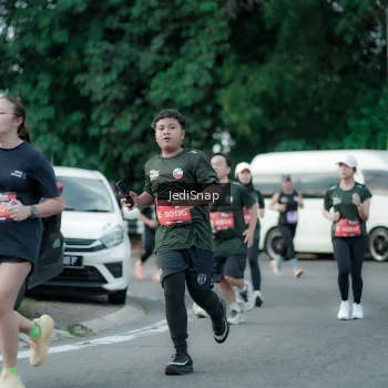 Runner Photo 3902463