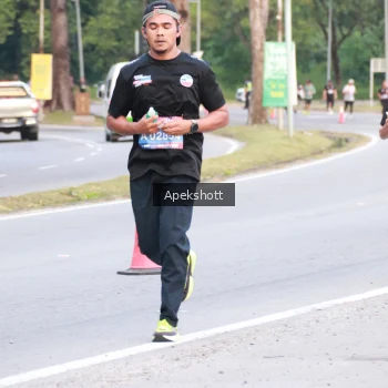 Runner Photo 3902471