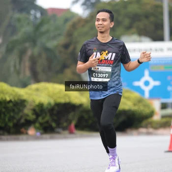 Runner Photo 3902491