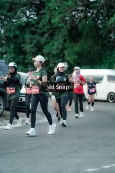Runner Photo 3902502