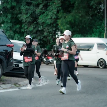 Runner Photo 3902504
