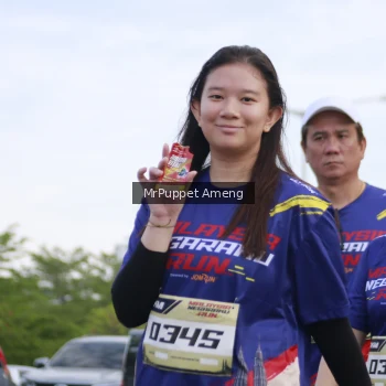 Runner Photo 3902529