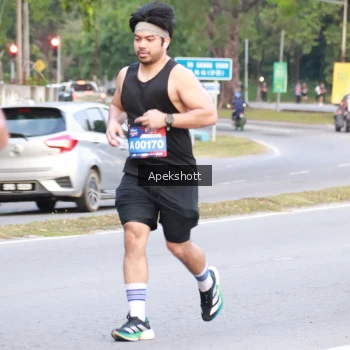 Runner Photo 3902540