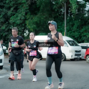 Runner Photo 3902594