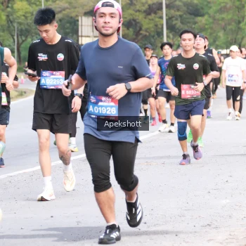 Runner Photo 3902613