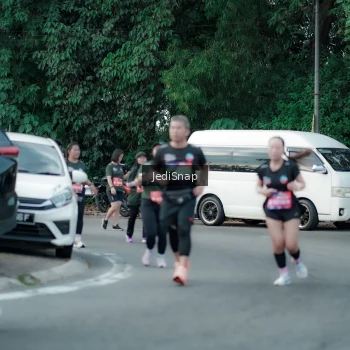 Runner Photo 3902619
