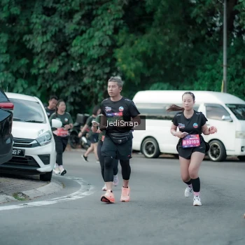 Runner Photo 3902621