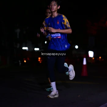 Runner Photo 3902703