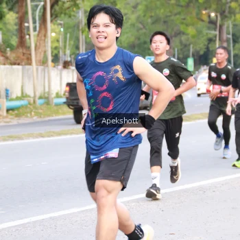 Runner Photo 3902709