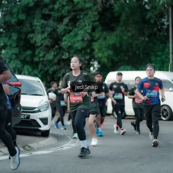 Runner Photo 3902717