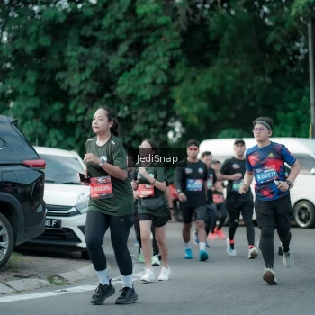 Runner Photo 3902735