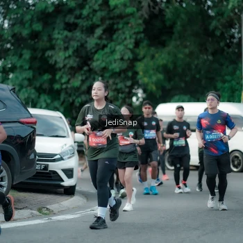 Runner Photo 3902753