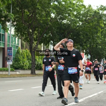 Runner Photo 3902765