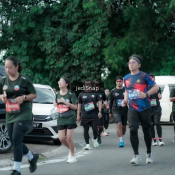 Runner Photo 3902768