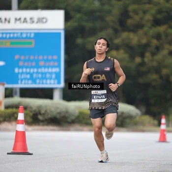 Runner Photo 3902777