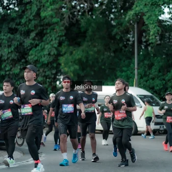 Runner Photo 3902789