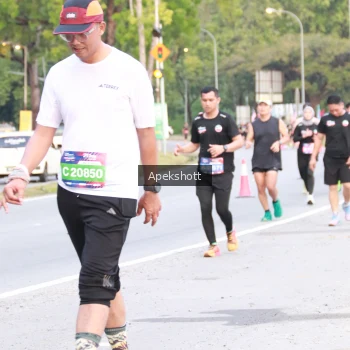 Runner Photo 3902790