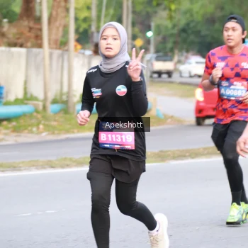 Runner Photo 3902795