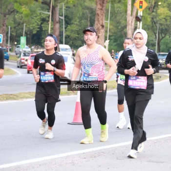 Runner Photo 3902815