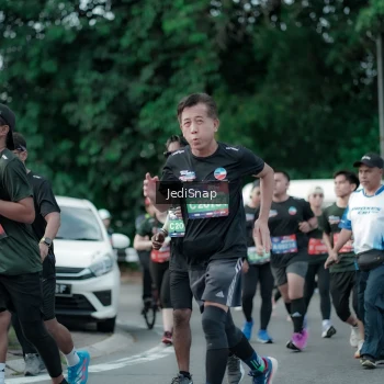 Runner Photo 3902842