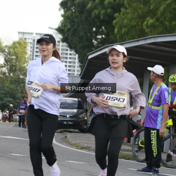 Runner Photo 3902879