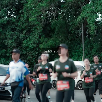 Runner Photo 3902913