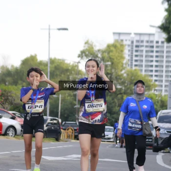 Runner Photo 3902915