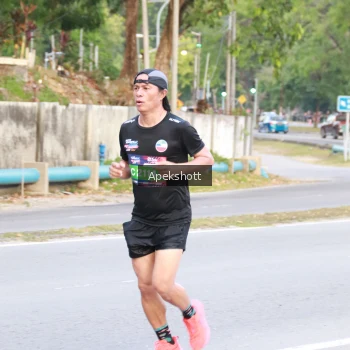 Runner Photo 3902966