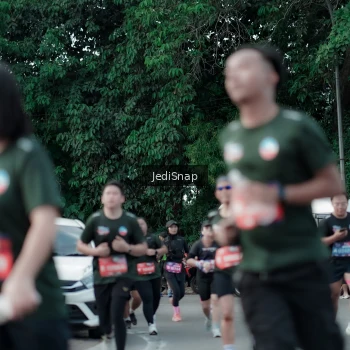 Runner Photo 3902990