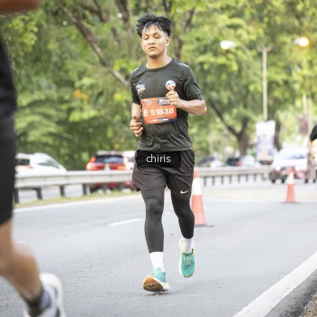 Runner Photo 3903060