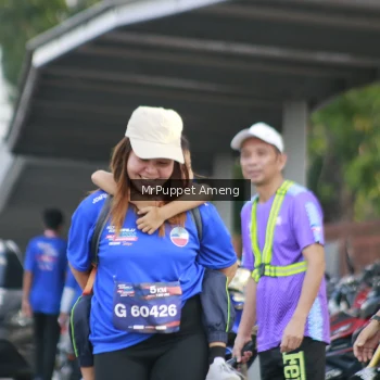 Runner Photo 3903069