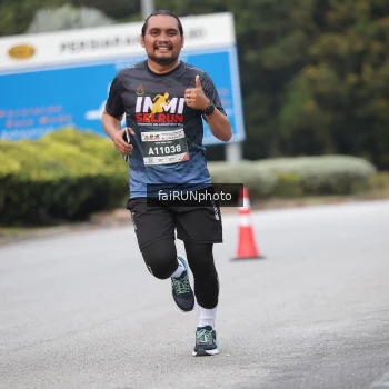 Runner Photo 3903070