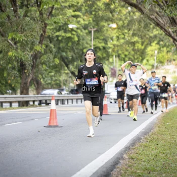 Runner Photo 3903076