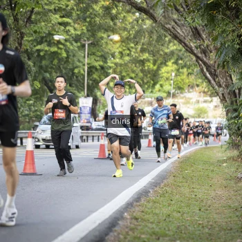 Runner Photo 3903096