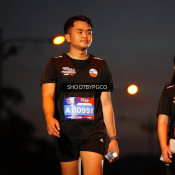 Runner Photo 3903116
