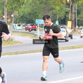 Runner Photo 3903124