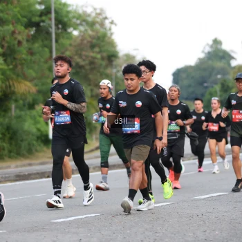Runner Photo 3903141