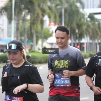 Runner Photo 3903174