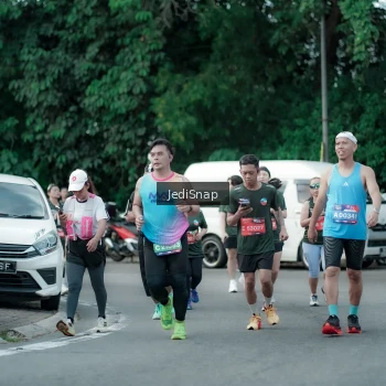 Runner Photo 3903304