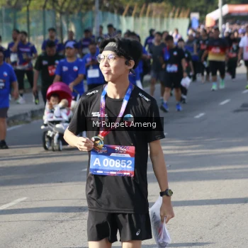 Runner Photo 3903329