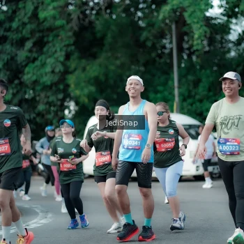Runner Photo 3903337