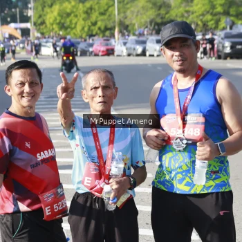 Runner Photo 3903359