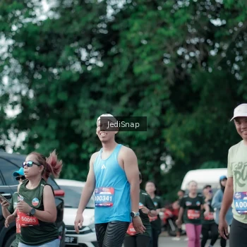 Runner Photo 3903387