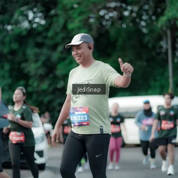 Runner Photo 3903390