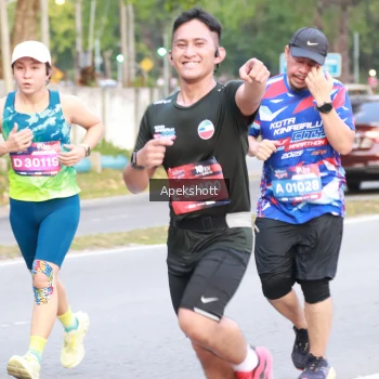 Runner Photo 3903462