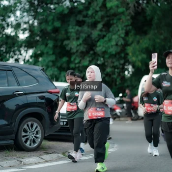 Runner Photo 3903473