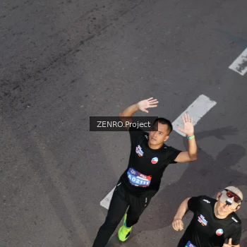 Runner Photo 3903474