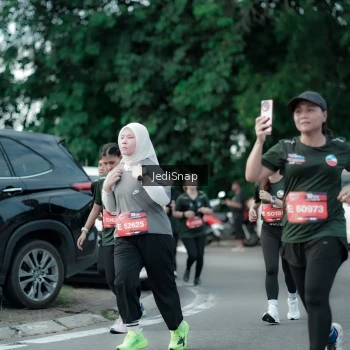 Runner Photo 3903487