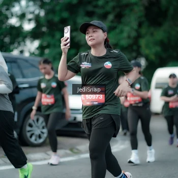 Runner Photo 3903498