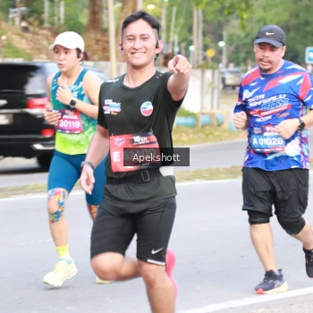 Runner Photo 3903537